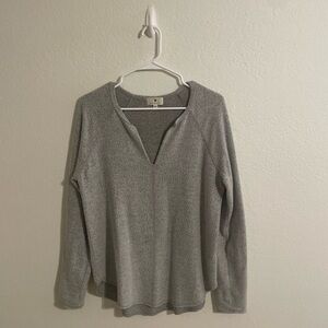 Socialite Heather gray long sleeve-medium